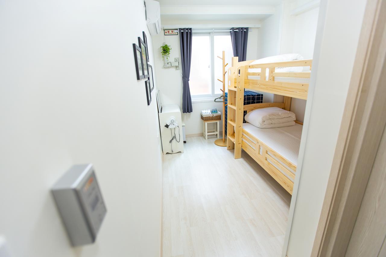 Hotel Gagopang Jeju Esterno foto