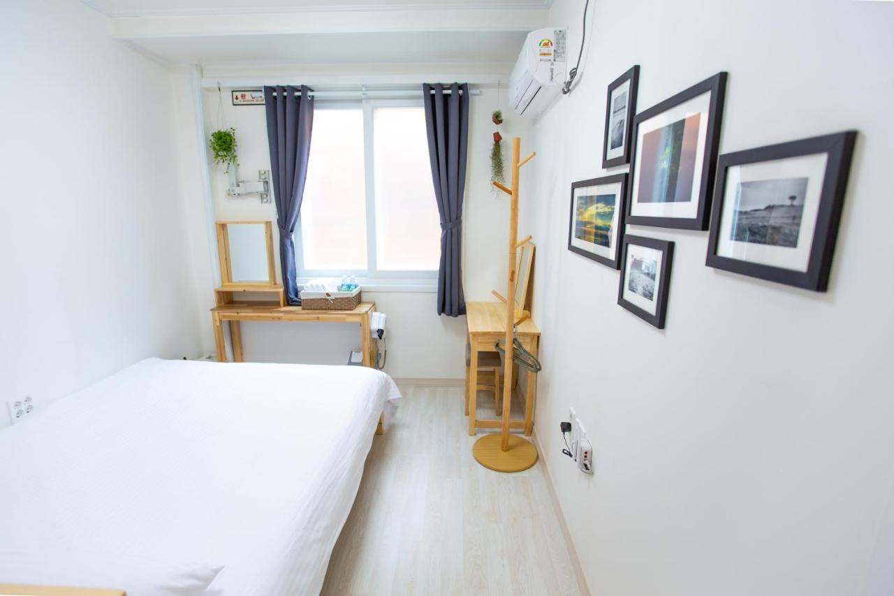 Hotel Gagopang Jeju Esterno foto